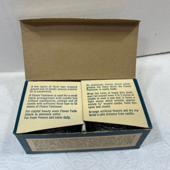 VTG 50's Flower Fashioner Set of 2 Crystal Plastic Flower Candle Holder No. 650 - Picture 4 of 9